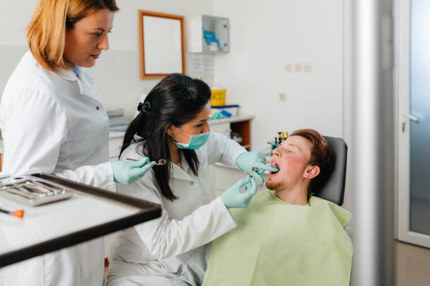 Best Emergency Dental Care for Broken or Chipped Teeth in Clear Lake, SD